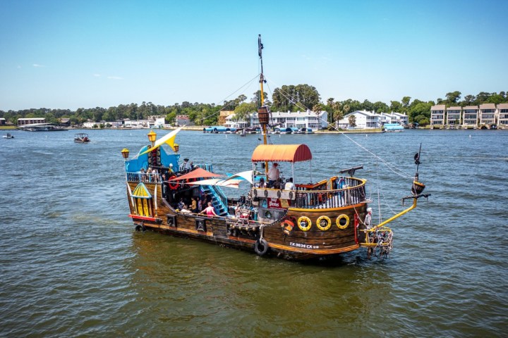 a small boat in a body of water